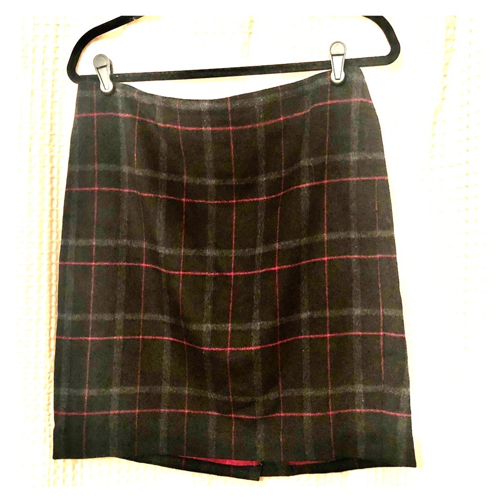 TALBOTS NWOT Plaid wool blend lined skirt size 10P